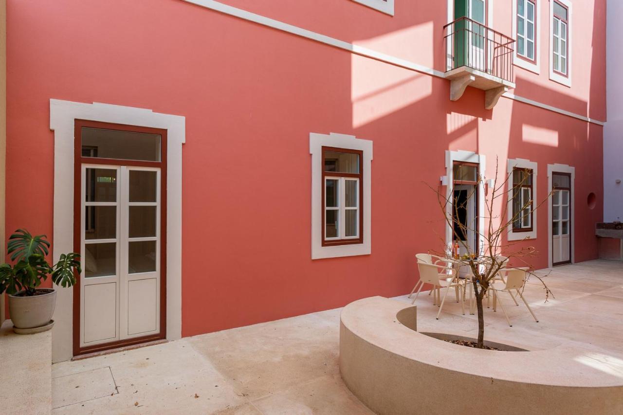 Princess Building W/Pool By Lovelystay Vila Real de Santo António Exteriör bild